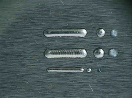 <a href='http://m.xuchn.com/product/3.htm' class='text_a'>模具激光焊機</a>修復鏡面模具效果